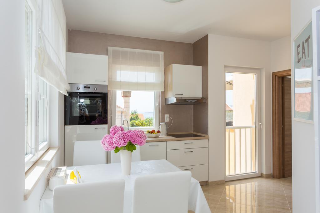 Apartment & Room Ladisic Orašac Extérieur photo