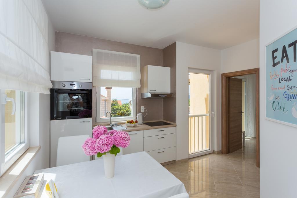 Apartment & Room Ladisic Orašac Extérieur photo